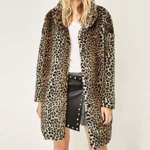 Zara Women’s Faux Fur Leopard  Coat - Size Large